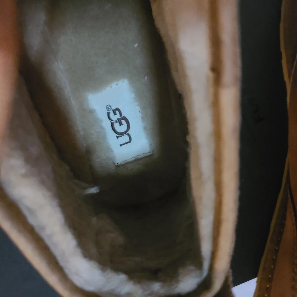 UGG Men's Maksim Chukka Boots in Tamarind Color Sz 17, 18